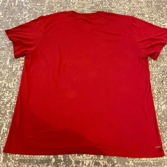 Kansas Jayhawks Adidas Kansas Hoops Short Sleeve T-Shirt Color Red Size XXL - Picture 4 of 4